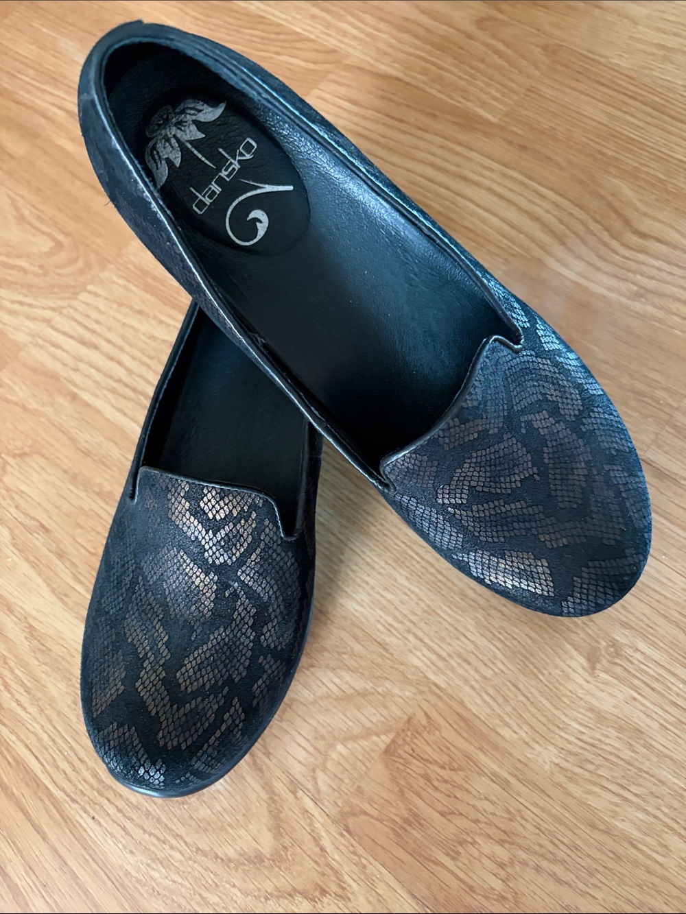 Dansko Black Olivia Bronze Snake-Print Leather Slip On Loafers Size EU39